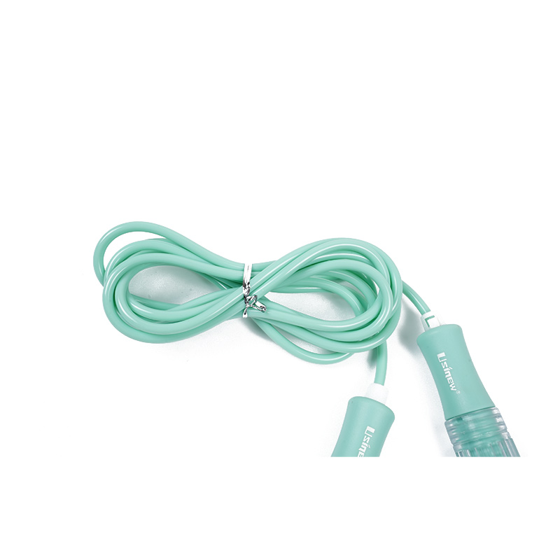 Ensemble transparent de corde de saut